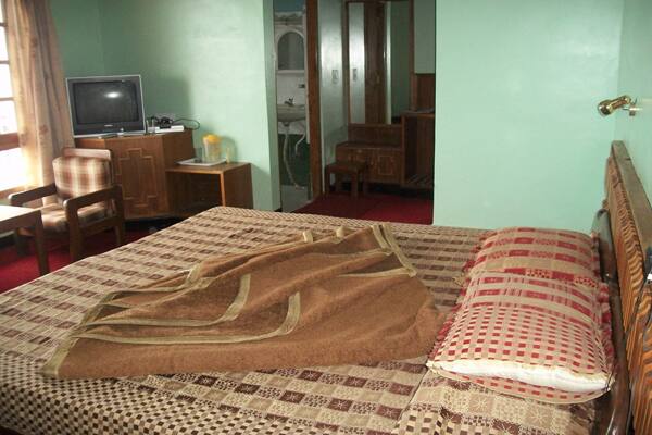Hotel Gopal Apple Valley Resort, Mandi 3